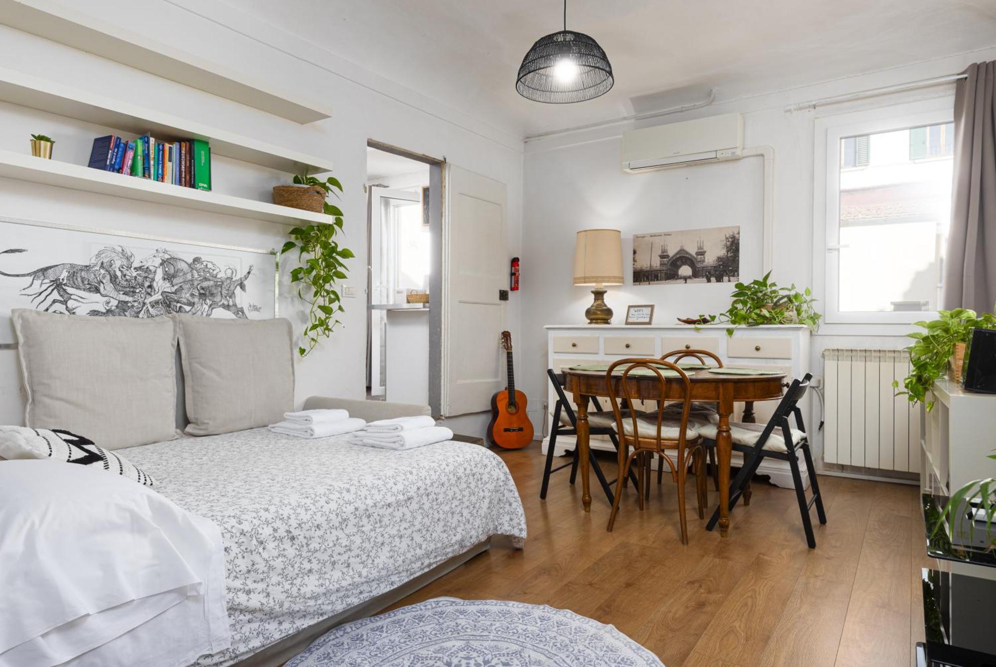 House Of Happy Hours With Terrace Флоренция Екстериор снимка
